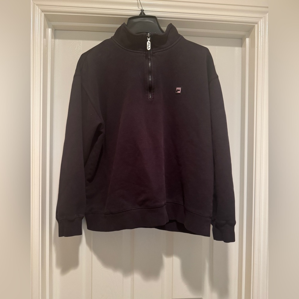 Fila 1/4 zip sweatshirt size Medium